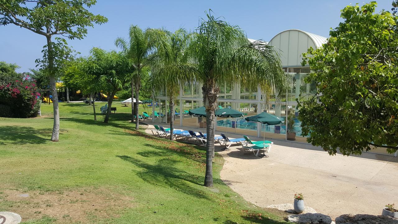 Neot Golf Caesarea Garden Apartment Eksteriør billede