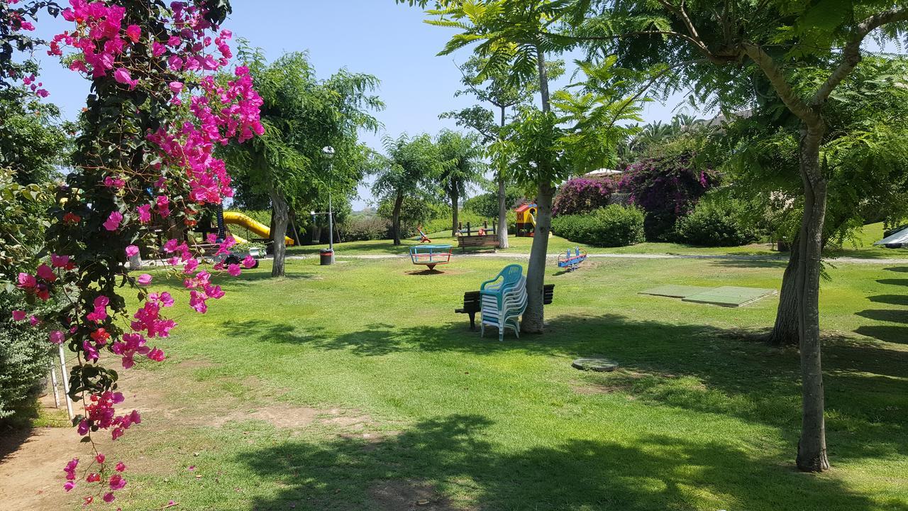 Neot Golf Caesarea Garden Apartment Eksteriør billede