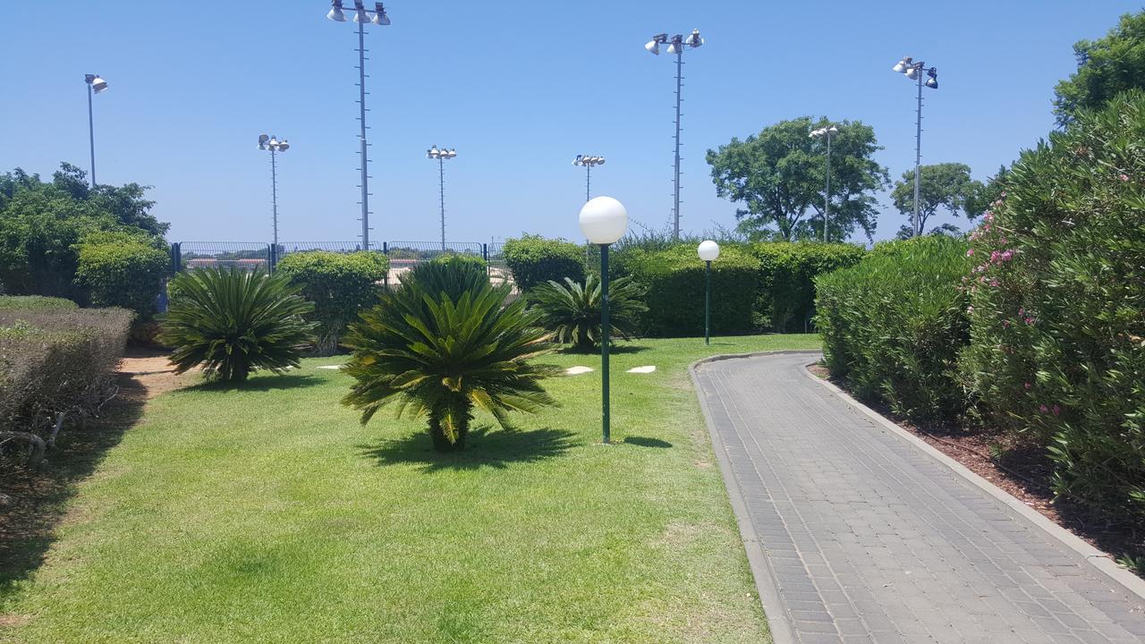 Neot Golf Caesarea Garden Apartment Eksteriør billede
